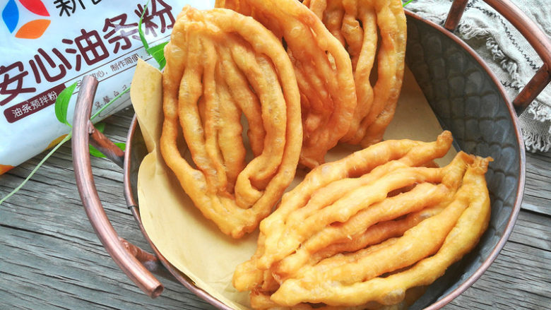 八股油条,用手撕着一根一根吃是不是很过瘾!