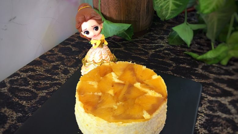 菠萝蛋糕