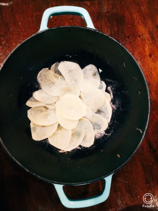 意大利千层土豆饼,像这样铺满一层