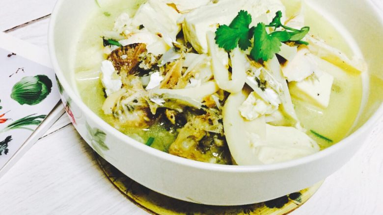 鱼头豆腐汤