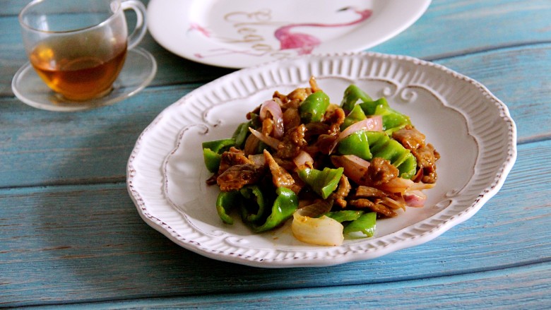 青椒洋葱炒牛肉