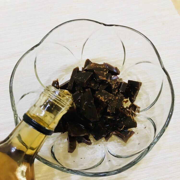 阿胶固元膏,加入黄酒