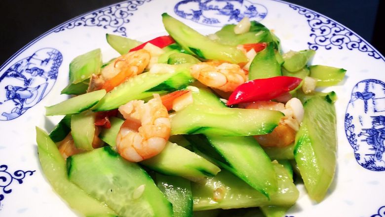 鲜虾仁炒黄瓜,鲜香味美😋😄