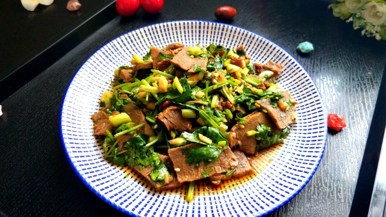 凉拌牛肉