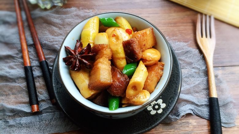 芸豆竹笋红烧肉,鲜美清香!