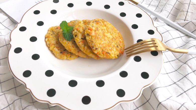 鲜虾豆腐杂蔬米饼