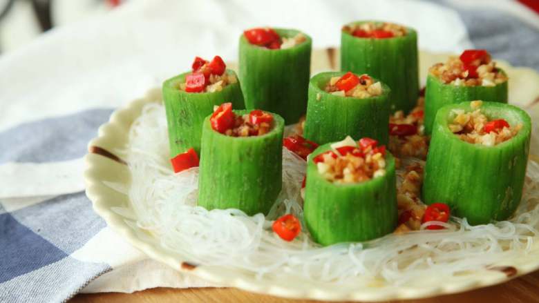 有家鲜厨房:小满养生菜 蒜蓉丝瓜,成品,出锅!