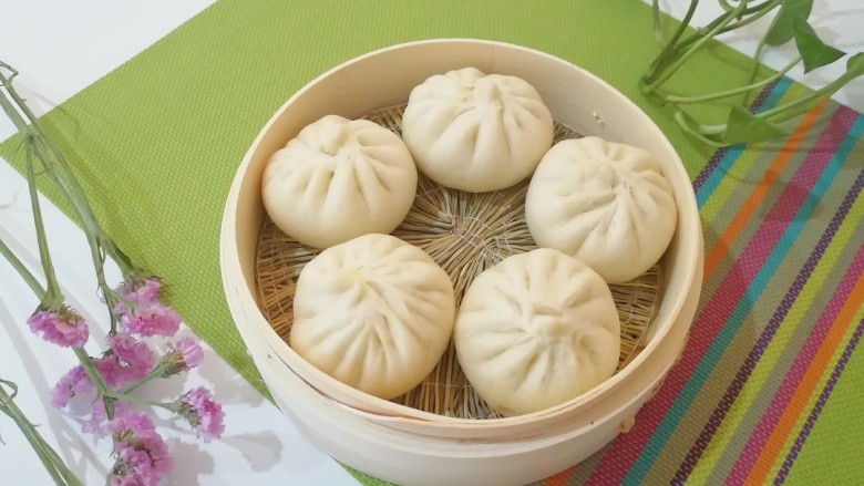 牛肉小笼包,早餐晚餐吃都合适哦!
