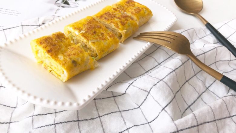 西葫芦肉松蛋卷,颜值高那是一回事,关键营养好吃,宝妈们做起来吧
