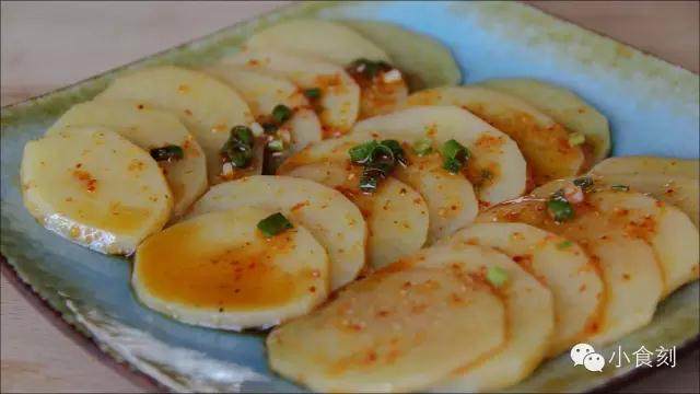 夏日餐桌必备——麻辣土豆,之后取出,摆盘就完成啦
