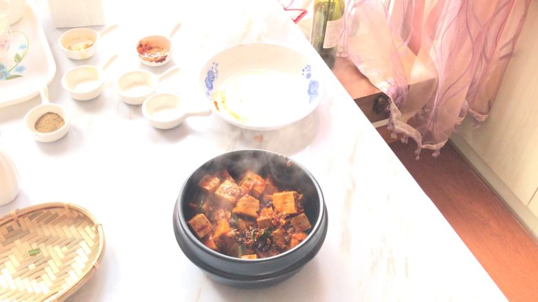 麻婆豆腐,起锅