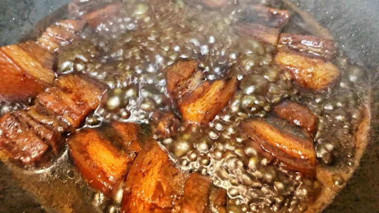 老上海风味的红烧肉,开盖后大火收汁,建议留点汤汁