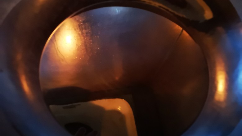 茄汁里脊,烧热油锅