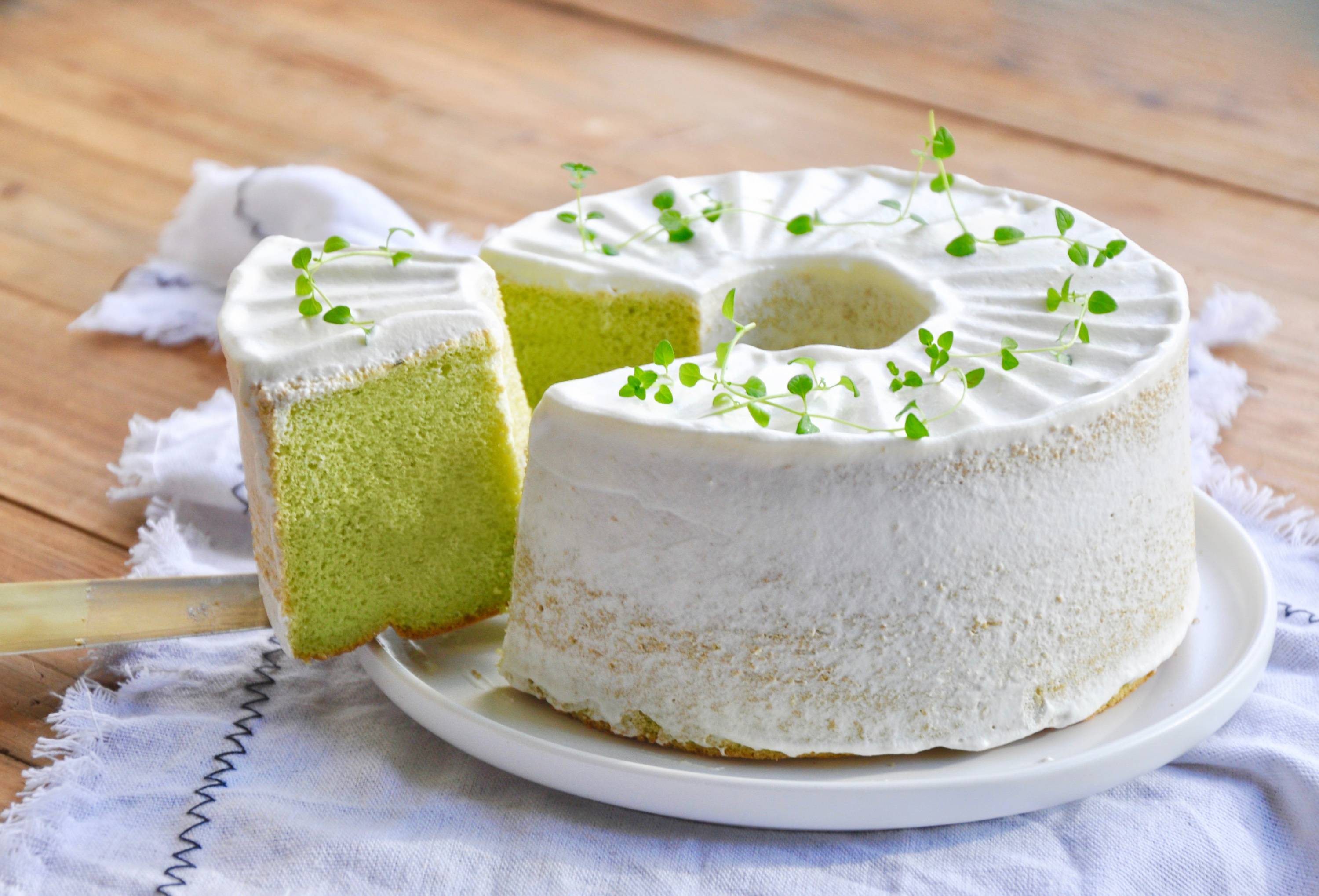 新加坡绿蛋糕 | 香兰叶戚风蛋糕