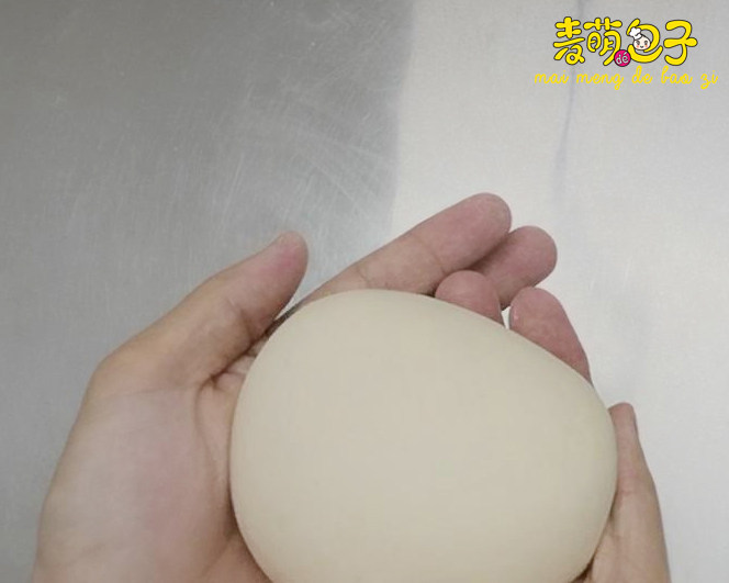 (原创)夏日慵懒熊的惬意时光(叉烧包西瓜馒头),用料1所有材料混合揉匀揉光滑,这次配方可以做两个熊~