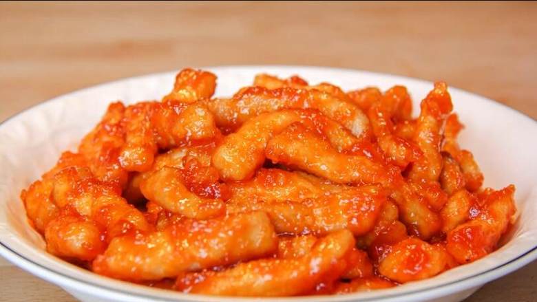 夏天的开胃菜丨糖醋里脊,出锅,装盘就完成啦