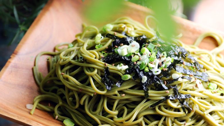 日式抹茶荞麦冷面,夏天吃冷面非常清爽哦