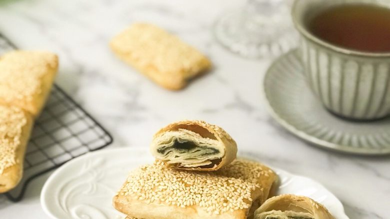 芝麻小脆饼,很酥很香哦!