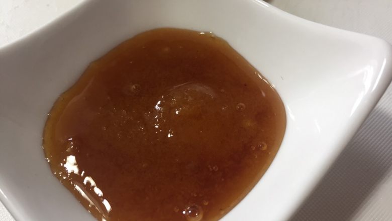 蜜烧红薯,称量好<a style='color:red;display:inline-block;' href='/shicai/ 865'>蜂蜜</a>