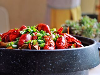 麻辣小龙虾
附：处理小龙虾超详细讲解！