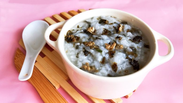 芽菜肉末粥,芽菜肉末粥,软糯鲜香,非常适口~