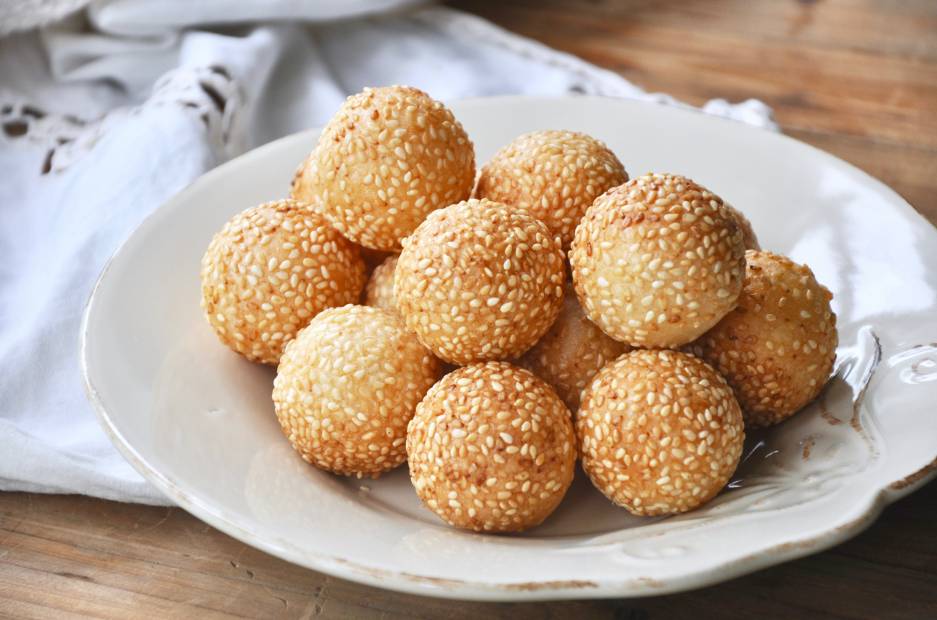 酥脆空心麻团／麻圆