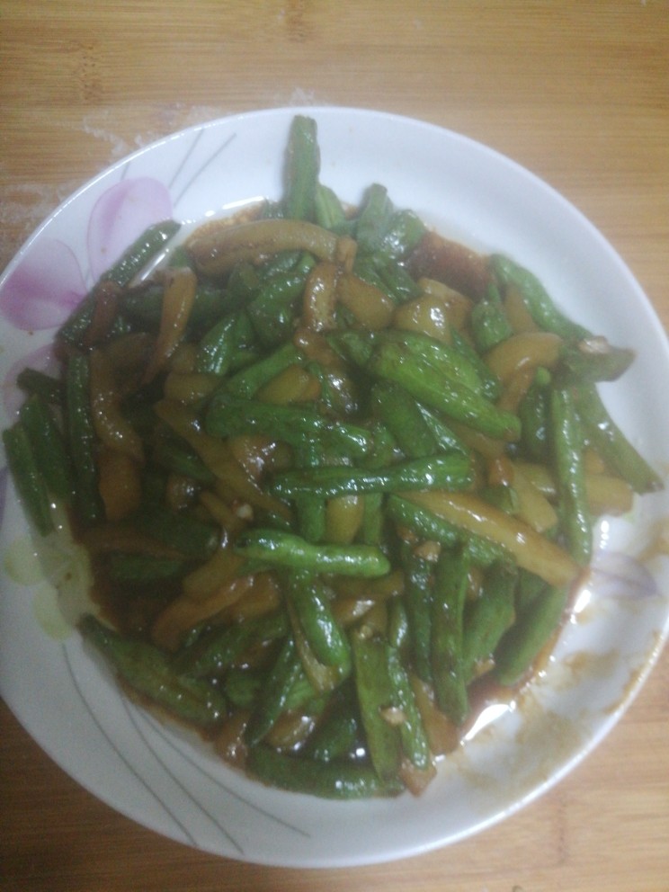 豆角烧茄子,菜的口味按自己需求放调味料！