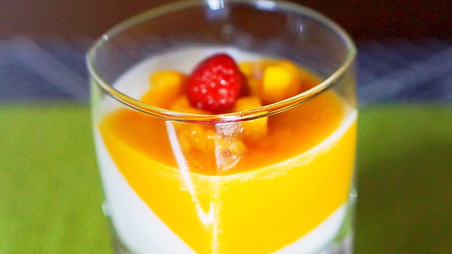 白凉粉版牛奶芒果布丁