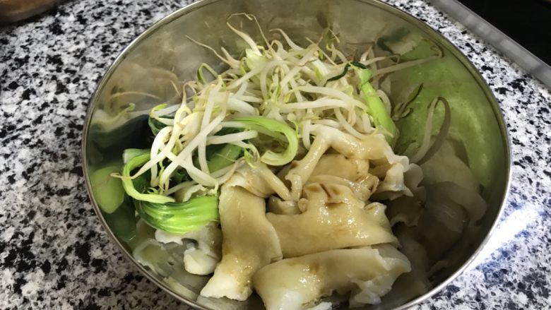 油泼面,拌一拌