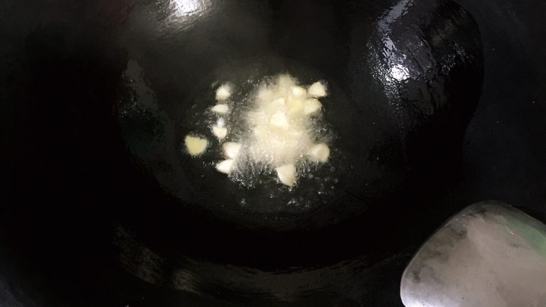 向往的小龙虾🦐,加油煸炒生姜蒜