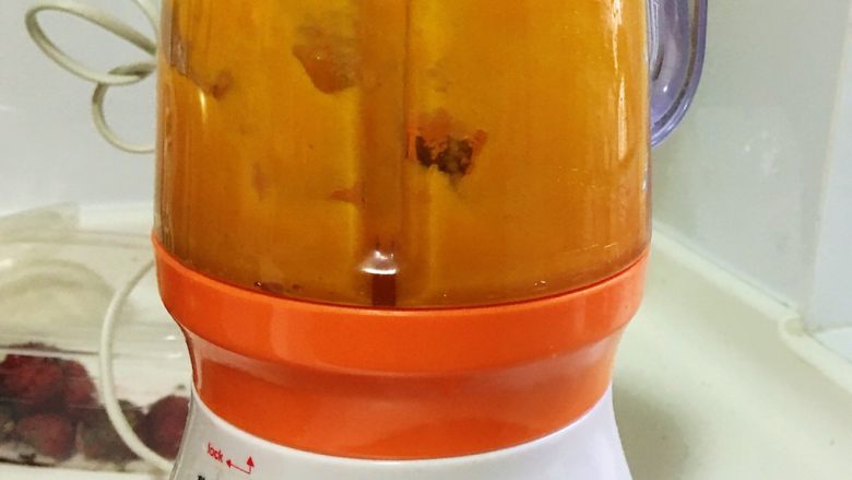 白凉粉版牛奶芒果布丁,这样