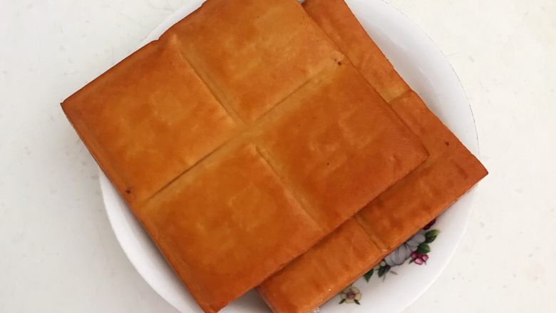 花样炒饭 什锦虾仁豆豉炒饭,<a style='color:red;display:inline-block;' href='/shicai/ 5879'>豆干</a>2片