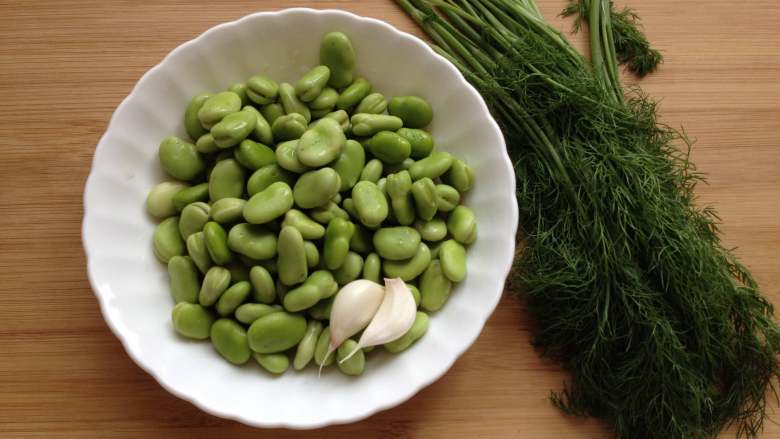 茴香蚕豆,备好所需食材