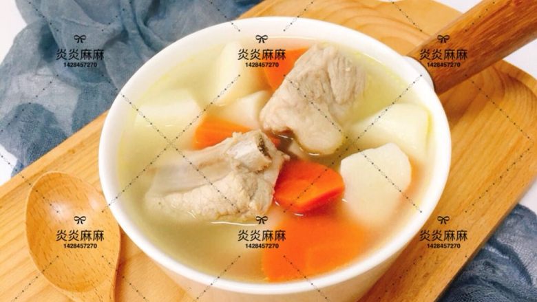 山药排骨汤 汤底7m+ ,所有食材一同下锅加适量水煮汤,排骨软烂即可。 