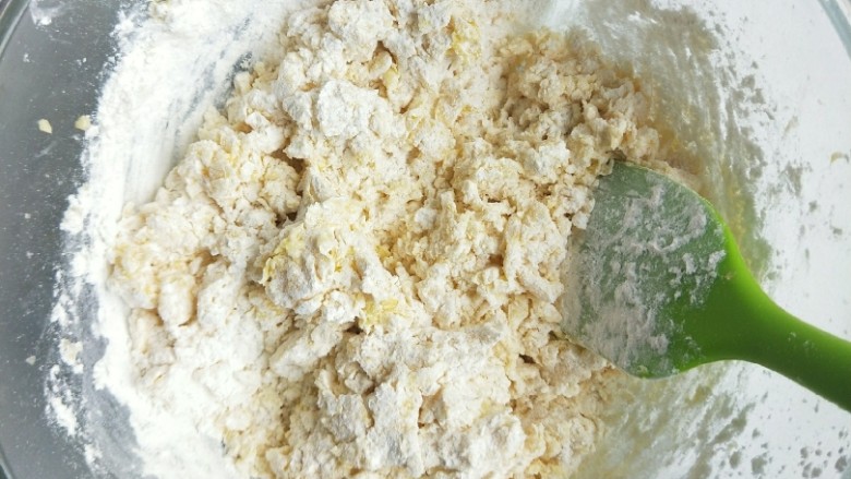 烘焙零失败,✨手把手教你做口感香酥一口酥
,搅拌至无干粉。