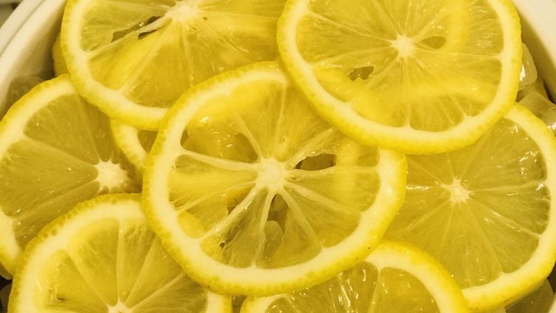 柠檬膏🍋,铺满整口锅。