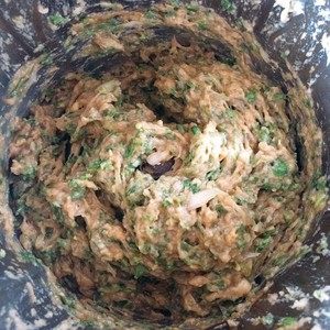 超快手锅贴【GOURMETmaxx西式厨师机版】,5. 豆角肉馅:豆角和肉放入杯内,点动30秒,加入调料一档搅拌上劲均匀。