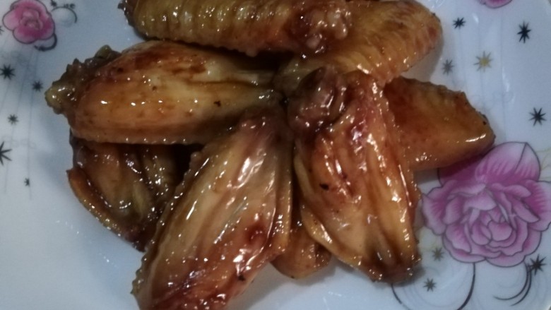 可乐鸡翅,盛盘