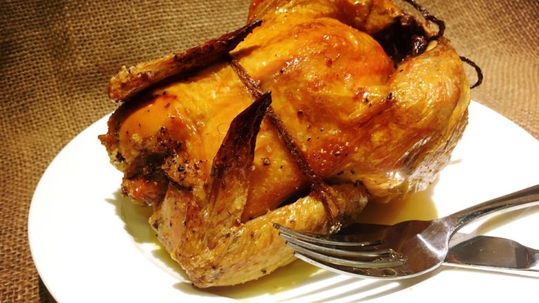 绑起来之柠檬烤鸡,麻绳拿掉就可以开动了！