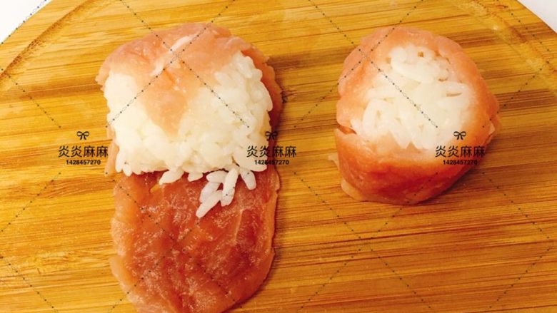 猪肉米饭包   12m+
,<a style='color:red;display:inline-block;' href='/shicai/ 507'>米饭</a>团用猪肉片包裹好