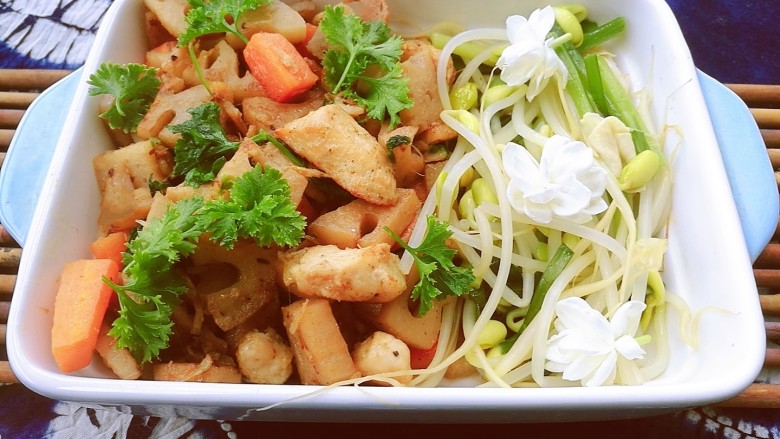 瘦身午餐,鸡肉胡萝卜莲藕,装盘
