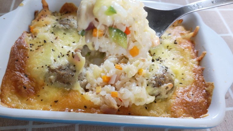 牛肉丸芝士焗饭