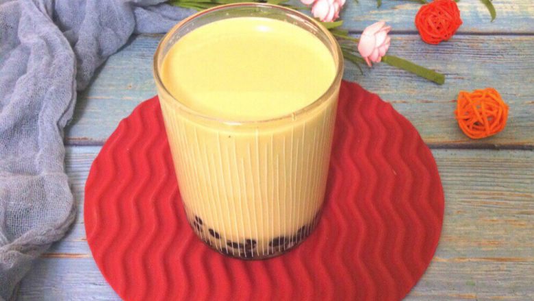 珍珠奶茶,奶味十足,珍珠顺滑饱满有弹性,超赞