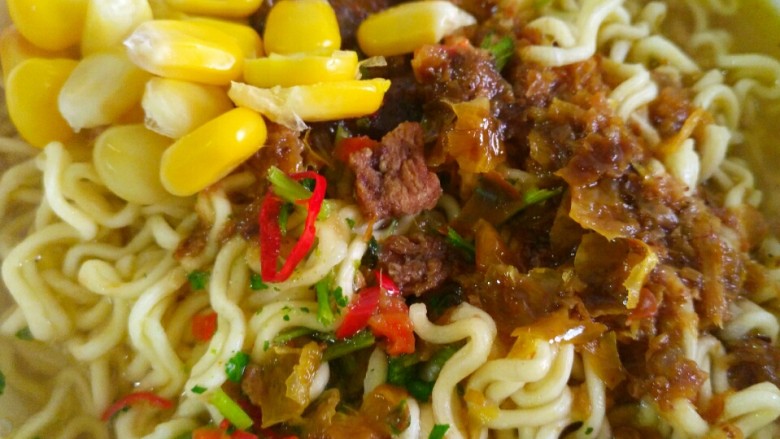 康师傅藤椒牛肉面,蓝后,一碗健康美味的康师傅藤椒牛肉面就完成啦~