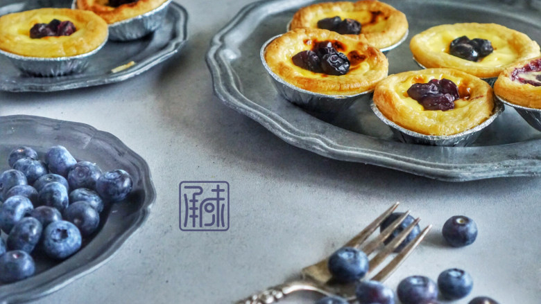 承味清新脱俗的蓝莓蛋挞，你怎能不心动？,再烤5分钟即可。