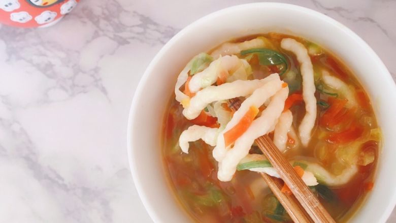 #宝宝辅食#时蔬鲜虾面,滑滑的鲜虾面就出来了,是不是很馋人啊!