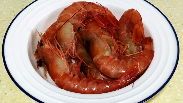 浅湘食光&油焖虾,大虾洗净