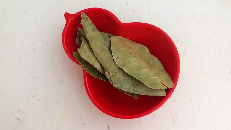 美味小零食 五香花生,<a style='color:red;display:inline-block;' href='/shicai/ 741'>香叶</a>3克