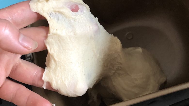 奶香全麦吐司,打至出膜,六成筋