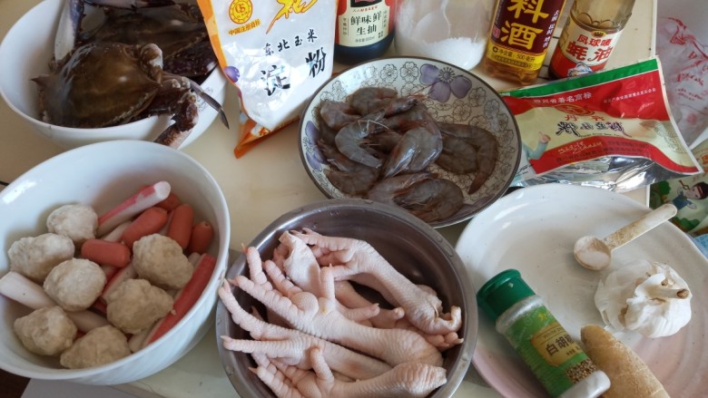 家常肉蟹煲,准备原料